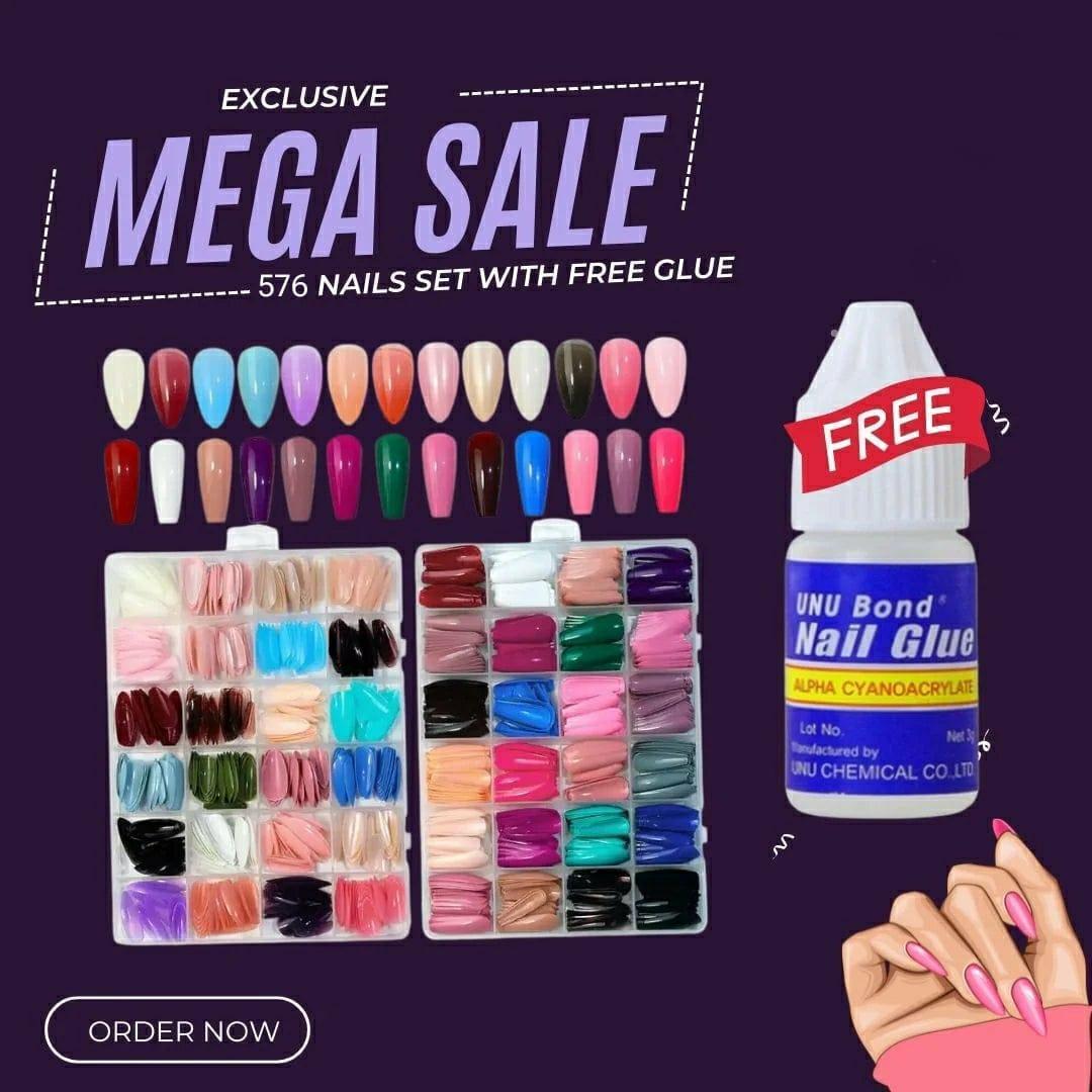2 in 1 Makeup Accessories Deal: 576 Pcs Fake Nails with Nail Glue